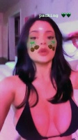 Kylie Jenner WLvnHjPU_t