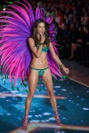 Alessandra Ambrosio - Page 8 Fp1ouNIQ_t