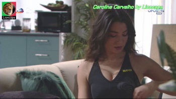 Carolina Carvalho sensual na novela Vidas Opostas