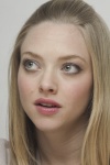 Amanda Seyfried - Page 3 VPNJxcfQ_t