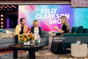 2023/11/01 - The Kelly Clarkson Show TJXqF9LN_t