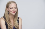 Amanda Seyfried - Page 4 GBWV557v_t