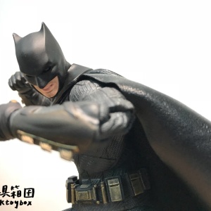 Justice League DC - Mafex (Medicom Toys) - Page 3 D1KQHMw1_t