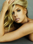 Charlotte McKinney - Page 5 OhKXXHE6_t