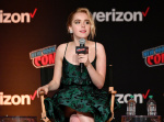 Kiernan Shipka – Netflix & Chills panel at New York Comic Con 2KUIe8NR_t