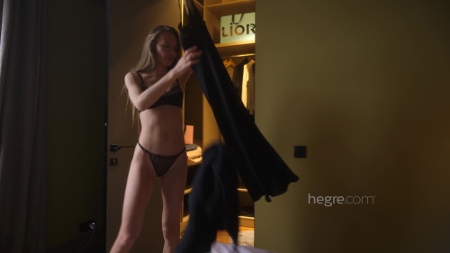 Hegre.25.03.11.A.Day.In.The.Life.Of.Jolie.XXX.1080p.MP4-WRB