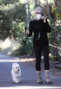 Jamie Lee Curtis - walks her adopted pooch Runi, a poodle-terrier mix, in Santa Monica canyon, 21 January 2021
