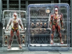 Justice League DC - Mafex (Medicom Toys) - Page 4 DuUy9CW2_t