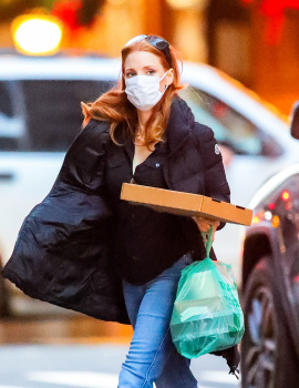 Jessica Chastain - Spotted carrying quite a large to-go food order in New York City, November 29, 2020