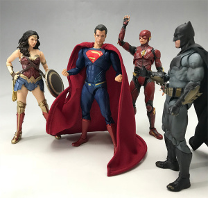 [Comentários] DC Comics S.H. Figuarts - Página 2 UiQOcnhy_t