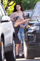 Selena Gomez - steps out to meet some friends in Los Angeles, California | 06/25/2020