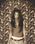 Aaliyah Haughton AYzg0RJJ_t