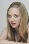 Amanda Seyfried - Page 3 QafwtS19_t