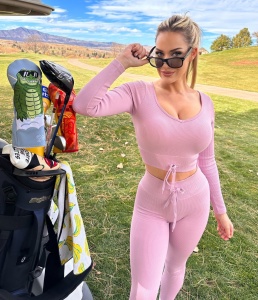 Paige Spiranac - Page 6 YPvOVxez_t