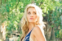 Alyson Michalka EBtDClCf_t