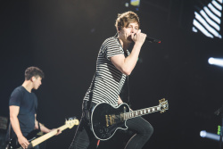 5 Seconds of Summer - Performing at Leeds Arena on April 11, 2016
