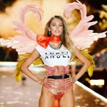 Candice Swanepoel QxbMcbmy_t