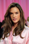 Alessandra Ambrosio - Page 8 PiWwnj4c_t