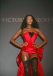 Naomi Campbell DeXkXz6h_t