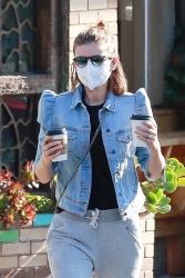 Kate Mara - seen out on a coffee run in Los Feliz, California | 12/27/2020