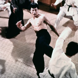 Кулак ярости / Fist of Fury (Брюс Ли / Bruce Lee, 1972) FXioFQ2A_t