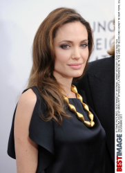 Анджелина Джоли (Angelina Jolie) фото "BESTIMAGE" (138xUHQ) MksW8pUB_t