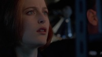 Gillian Anderson - The X-Files S05E18: The Pine Bluff Variant 1998, 36x