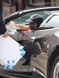 Vanessa Hudgens - Leaving a gym after a workout in Los Angeles April 6, 2021