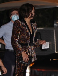 Maggie Gyllenhaal - Arriving at Simon Huck wedding at the Bel Air Hotel in Los Angeles, November 13, 2021