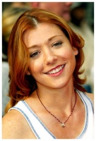 Alyson Hannigan X0MFU69U_t