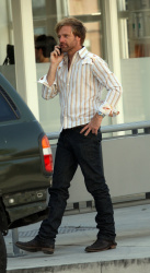 Aaron Eckhart - Out in Beverly Hills - April 24, 2008