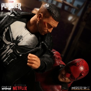 The Punisher - Netflix Marvel - One 12" (Mezco Toys) APKTWOMt_t