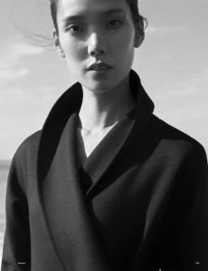 Japanese Model Actress Tao Okamoto Arrives Louis Vuitton Fall Winter –  Stock Editorial Photo © ChinaImages #240961470