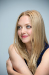 Amanda Seyfried - Page 4 OBQAmKrs_t