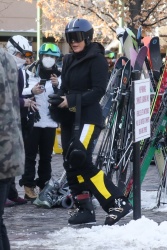 Kendall Jenner - get ready to hit the slopes with friend Fai Khadra and her mom in Aspen, Colorado | 12/31/2020