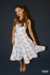 Ariana Grande VH7HAJBy_t