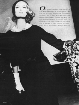 US Vogue November 1, 1961 : Sondra Peterson by Horst P. Horst | the ...