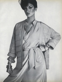 US Vogue January 1976 : Patti Hansen by Arthur Elgort | the Fashion Spot