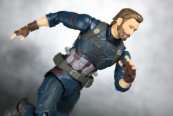 Avengers - Infinity Wars (S.H. Figuarts / Bandai) - Page 12 8C2oS3tR_t