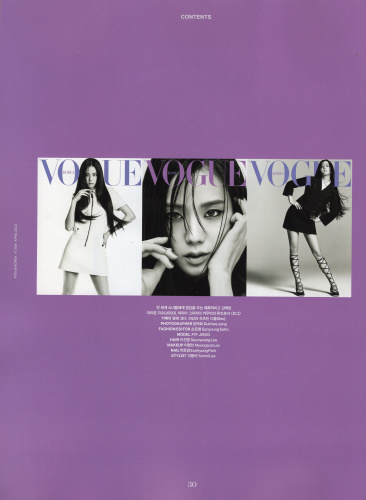 Jisoo Vogue Korea April 2022 – Star Style