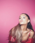 Ariana Grande Gc2XDU9B_t