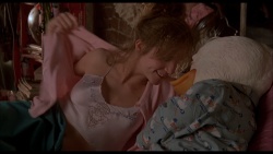 MULTI Lea Thompson - Howard the Duck (1986) HD 1080p BluRay hot, panties.