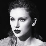 Taylor Swift 2L8b3eba_t