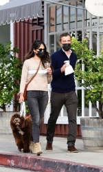 Jordana Brewster - picks up coffee with her boyfriend while taking her dog on a walk in Brentwood, California | 01/07/2021
