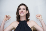 Anne Hathaway FfMuXF1Z_t