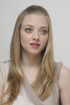 Amanda Seyfried - Page 3 Lt73FD0j_t