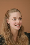 Amanda Seyfried - Page 4 3NQl0rY4_t