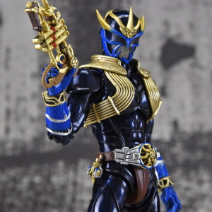 Kamen Rider - S.H. Figuarts (Bandai) - Page 30 SHq92X8G_t