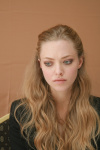 Amanda Seyfried - Page 4 HW5XzD1y_t