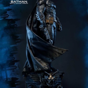 Batman : Arkham Knight - Batman Battle damage Vers. Statue (Prime 1 Studio) BABx55HQ_t